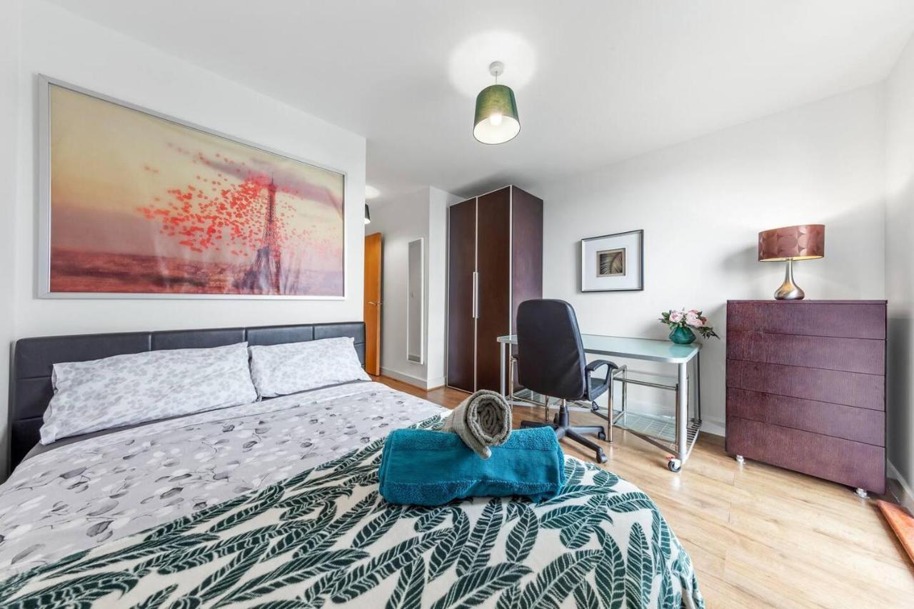 Lovely & Cosy 2 Beds London Skyline View Bagian luar foto