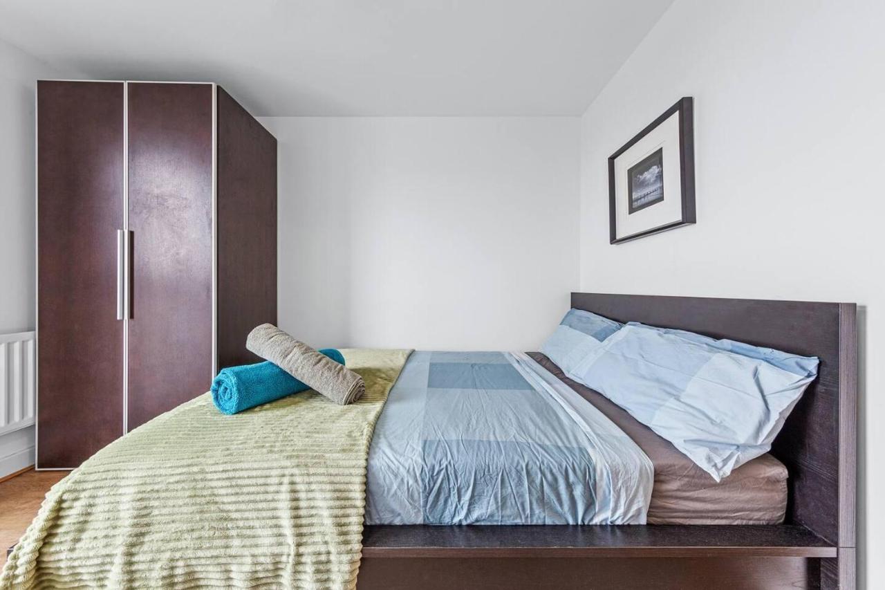 Lovely & Cosy 2 Beds London Skyline View Bagian luar foto